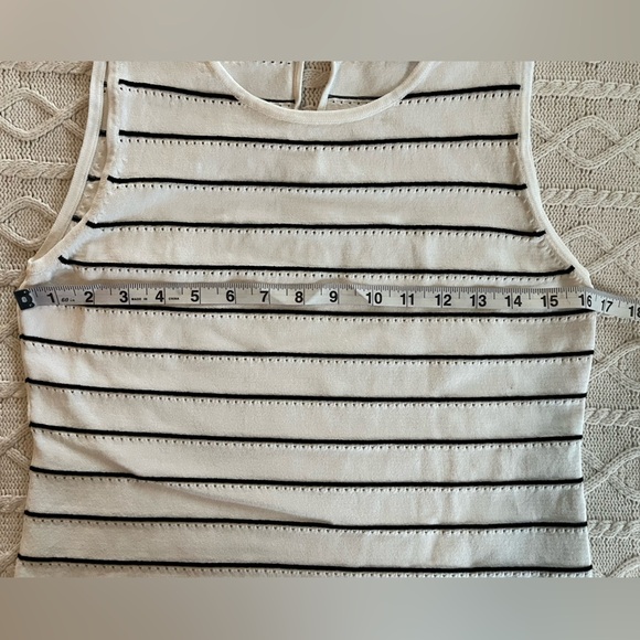 White House Black Market Sleeveless Mixed Media Women’s Size Small - Picture 12 of 12